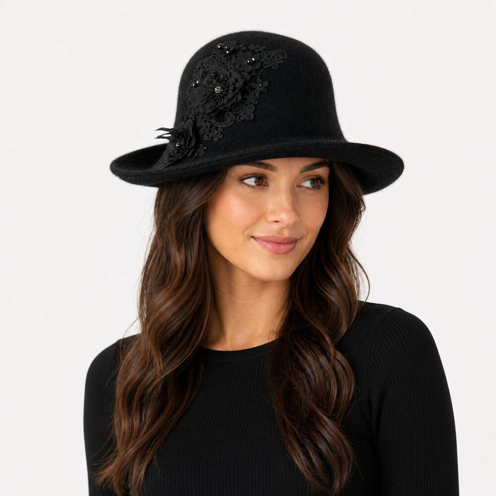 August Hat Wool Embellished Hat Black OSFM